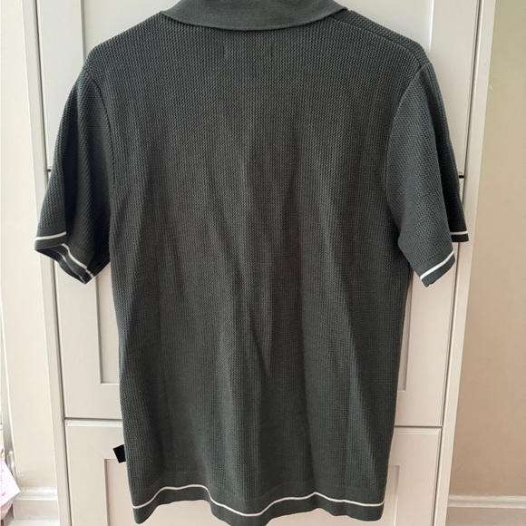 Men’s Knit Button Up - Picture 2 of 4